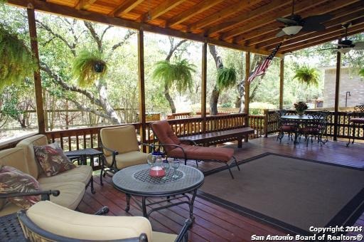 Image 4 of 39 For 18306 Beargrass