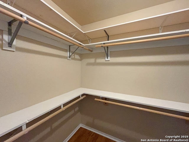 Image 20 of 39 For 8219 Maple Meadow Dr