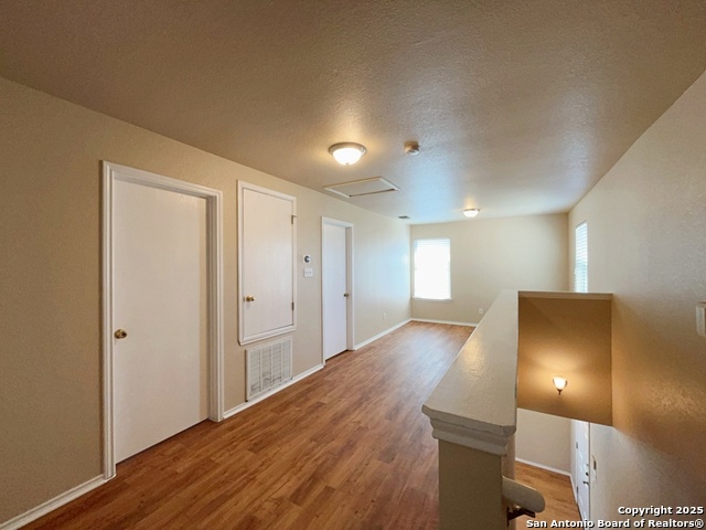 Image 21 of 39 For 8219 Maple Meadow Dr