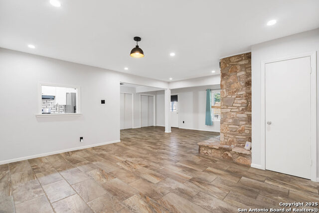 Image 10 of 25 For 3607 Lisa