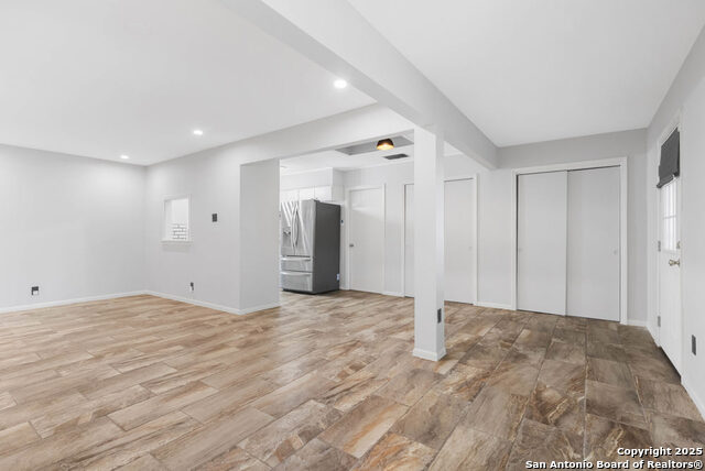 Image 13 of 25 For 3607 Lisa