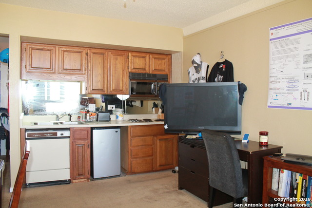 Image 11 of 24 For 7701 Wurzbach Rd  1904