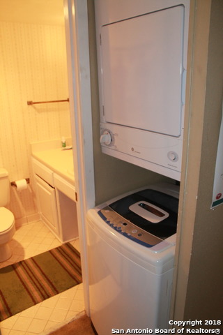 Image 15 of 24 For 7701 Wurzbach Rd  1904