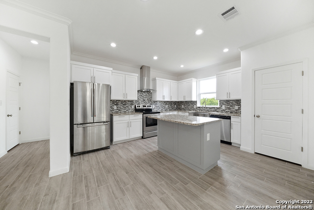 Image 10 of 37 For 8914 La Herradura Dr