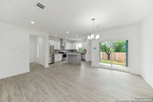 Image 17 of 37 For 8914 La Herradura Dr