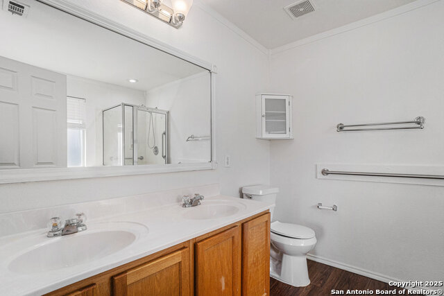 Image 18 of 27 For 24003 Wimberly Oaks