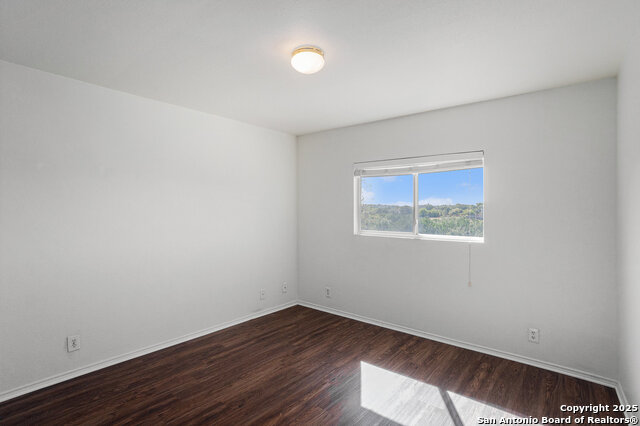 Image 22 of 27 For 24003 Wimberly Oaks