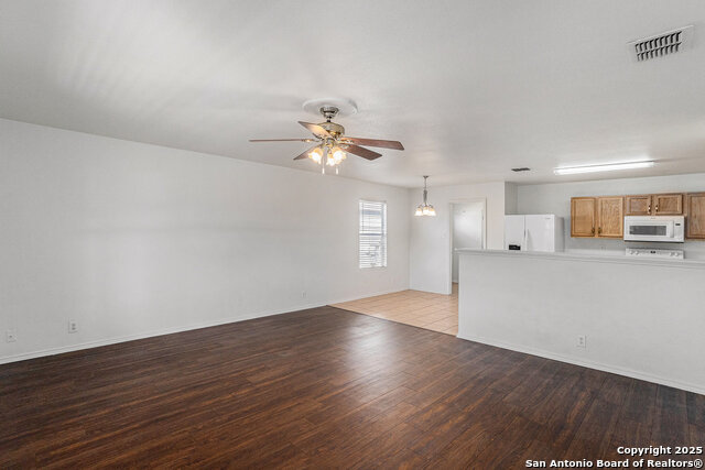 Image 7 of 27 For 24003 Wimberly Oaks