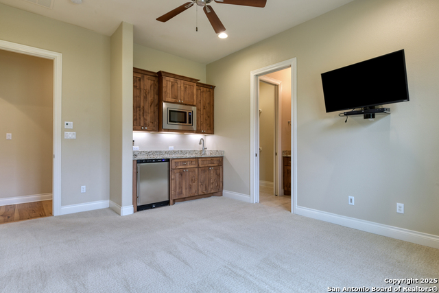 Image 29 of 47 For 1357 Capitare