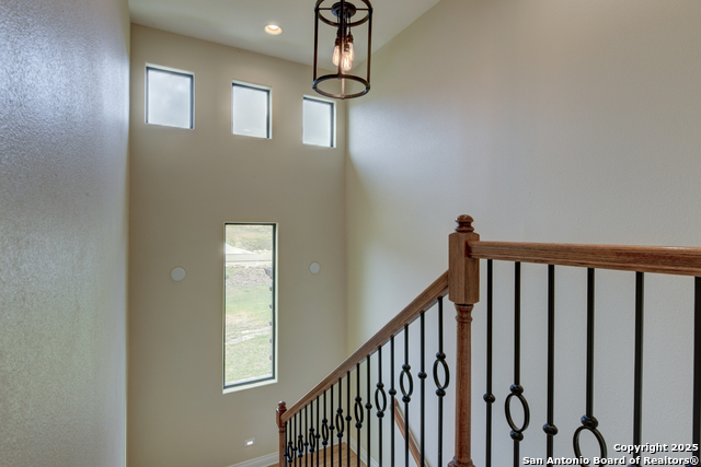 Image 31 of 47 For 1357 Capitare