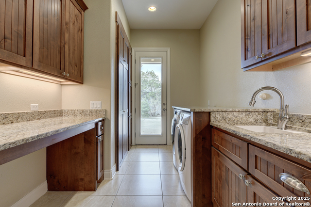 Image 33 of 47 For 1357 Capitare