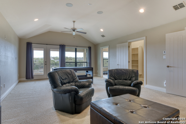 Image 45 of 47 For 1357 Capitare