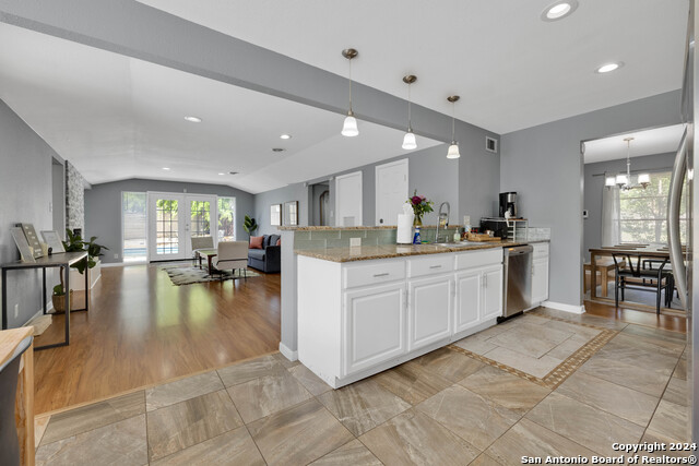 Image 11 of 30 For 103 Shalimar Dr