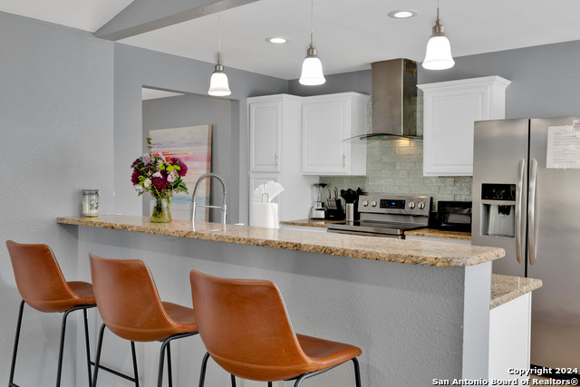 Image 20 of 30 For 103 Shalimar Dr