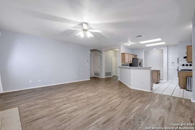 Image 11 of 28 For 4726 Shavano Bark