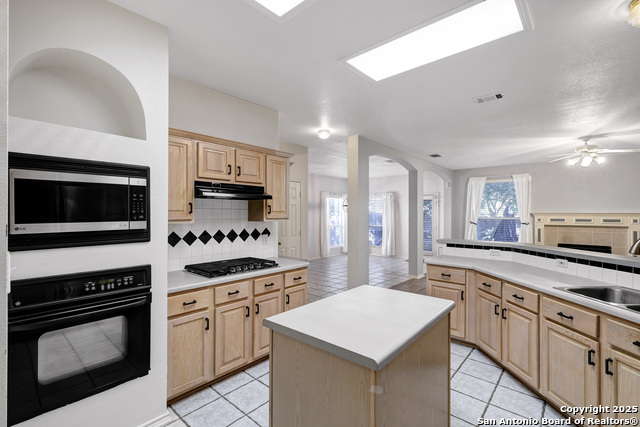 Image 13 of 28 For 4726 Shavano Bark