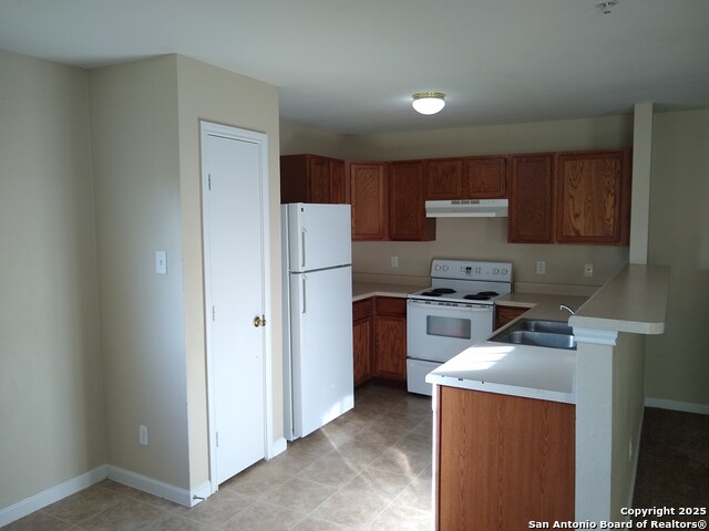 Image 4 of 6 For 10010 Vasso View 1