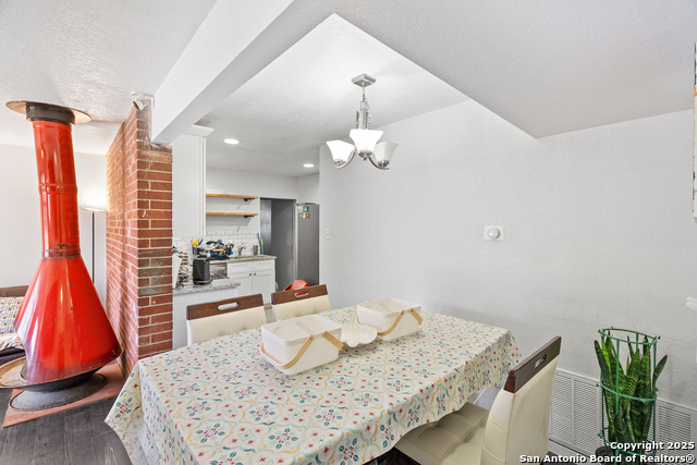 Image 5 of 21 For 359 Tomrob