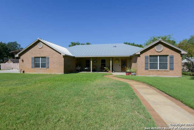 Image 2 of 35 For 1333 Continental Dr S