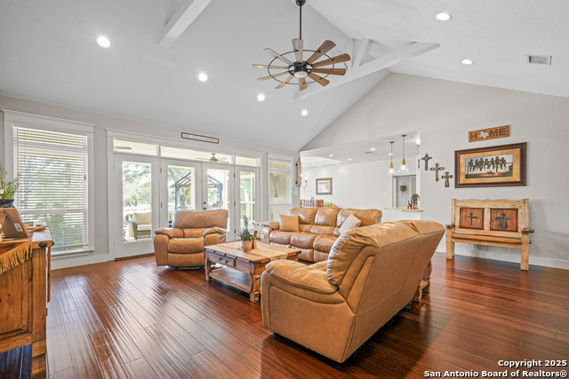 Image 22 of 44 For 412 Cimarron