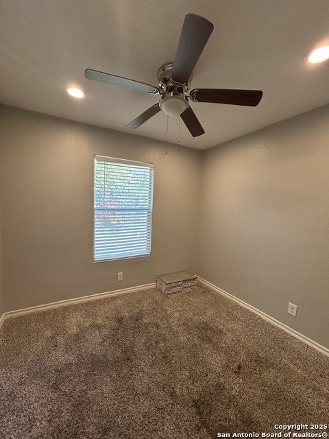 Image 10 of 15 For 105 El Fledo