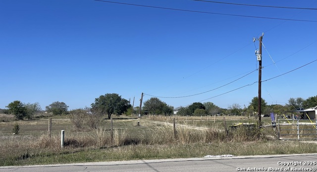 Image 3 of 6 For 12701 Ware Seguin