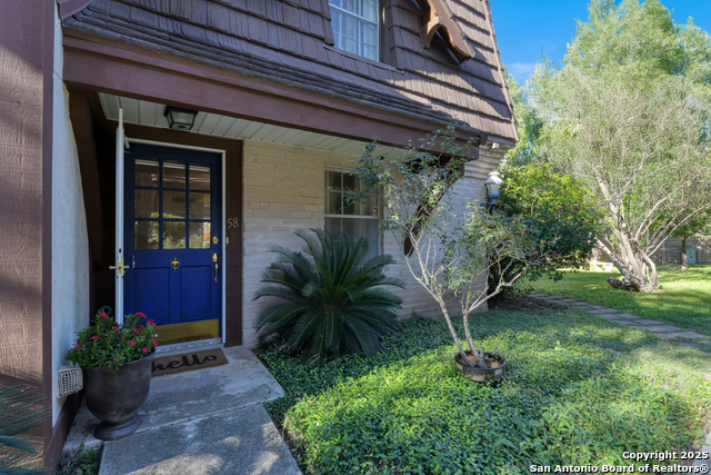 Image 19 of 30 For 8715 Starcrest 58