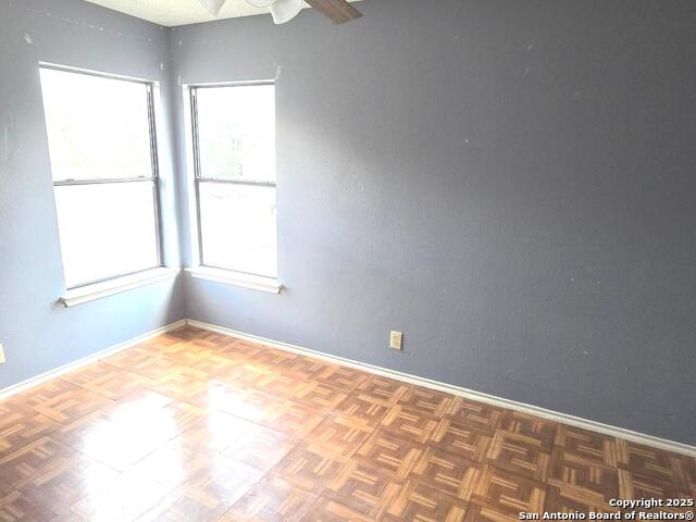 Image 45 of 53 For 9415 Silverfeather