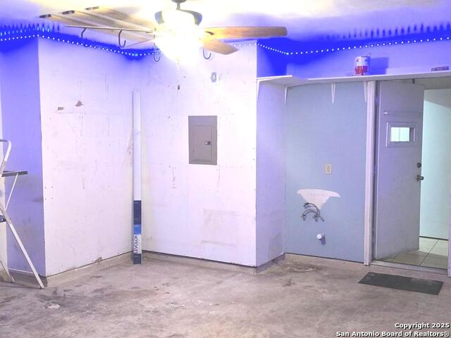 Image 48 of 53 For 9415 Silverfeather