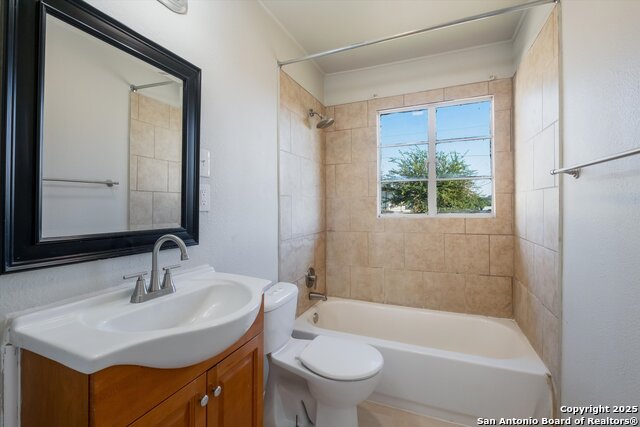 Image 10 of 16 For 351 Pool