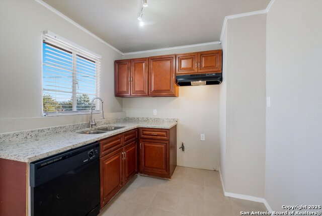 Image 7 of 16 For 351 Pool