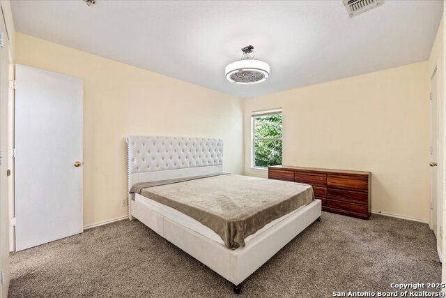 Image 14 of 31 For 3 Bratton