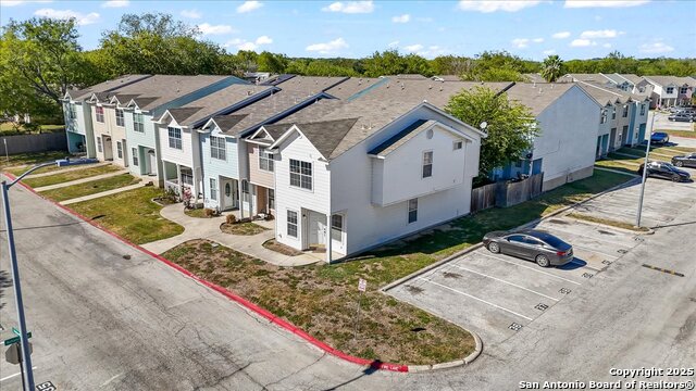 Image 29 of 31 For 3 Bratton