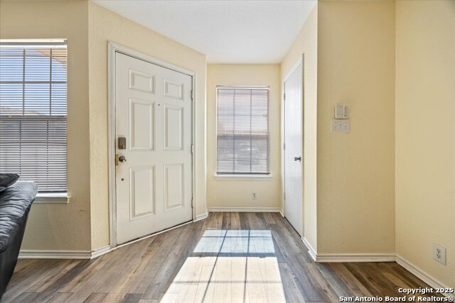 Image 5 of 31 For 3 Bratton