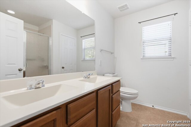 Image 15 of 27 For 8922 Victoria Lake