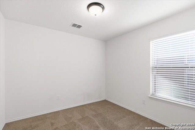 Image 20 of 27 For 8922 Victoria Lake