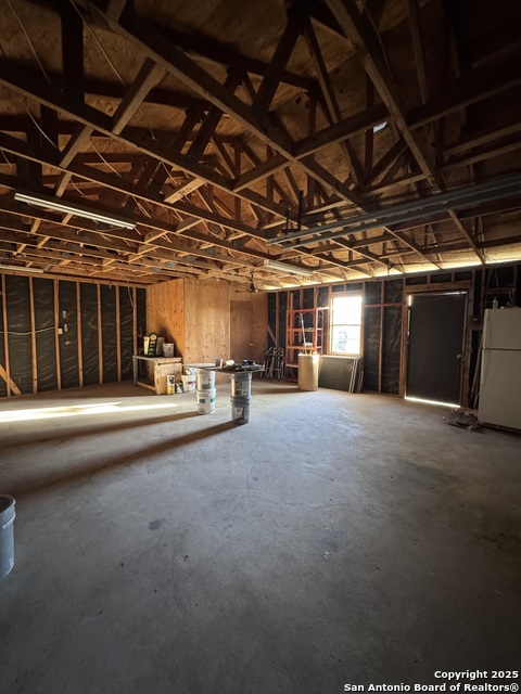 Image 21 of 21 For 219 Vestal Pl E