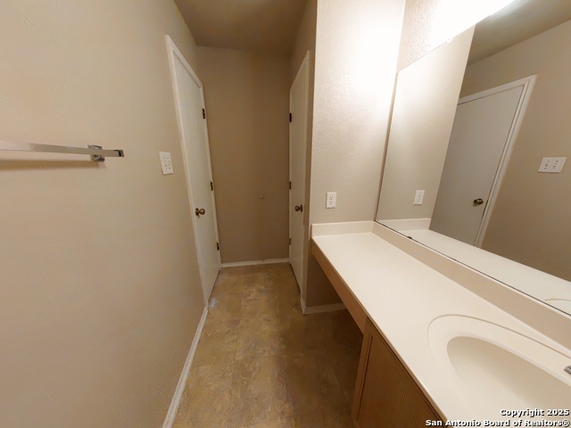 Image 17 of 27 For 6311 Donely Pl