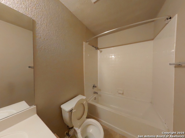 Image 18 of 27 For 6311 Donely Pl