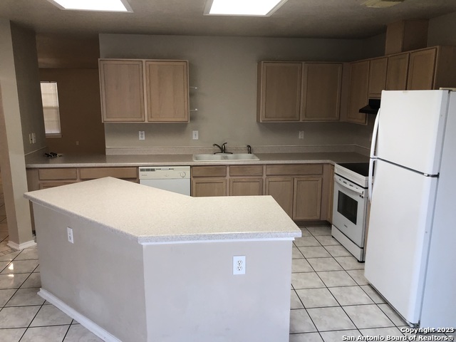 Image 2 of 27 For 6311 Donely Pl