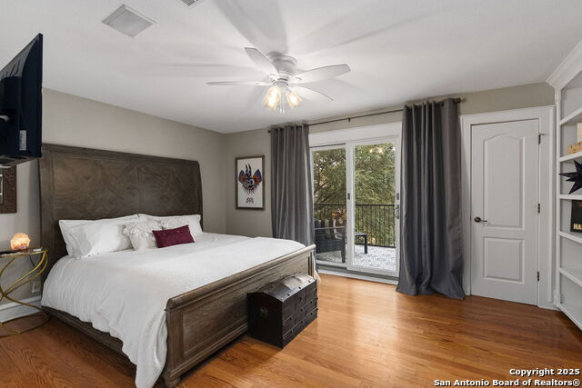 Image 20 of 32 For 12 Inwood Bluff