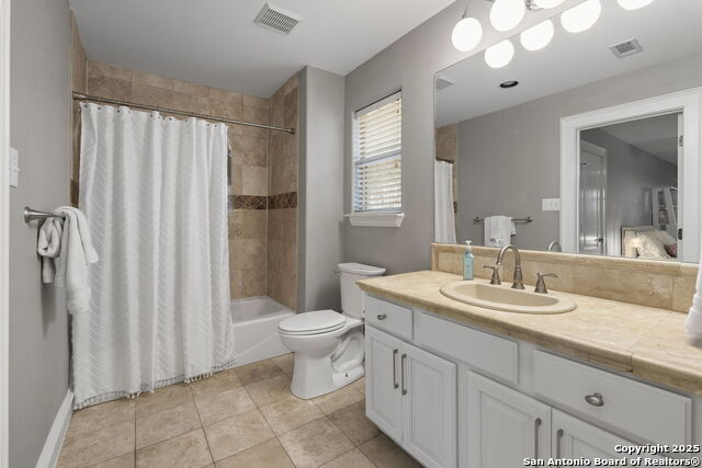 Image 26 of 32 For 12 Inwood Bluff