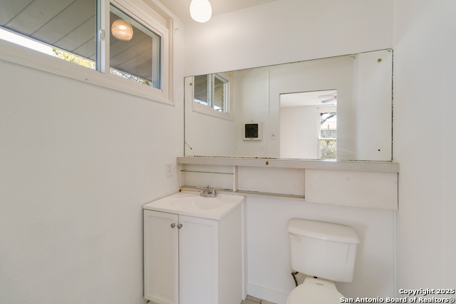 Image 22 of 31 For 4342 Eisenhauer