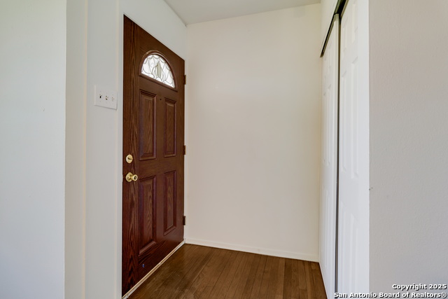 Image 6 of 31 For 4342 Eisenhauer