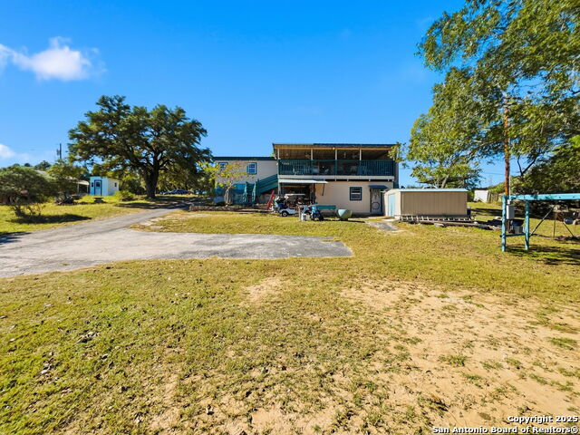 Image 20 of 29 For 1000 Lakeshore