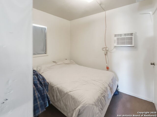 Image 28 of 29 For 1000 Lakeshore