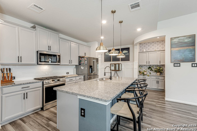 Image 8 of 53 For 12937 Lilly Pass