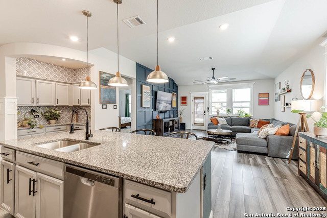 Image 9 of 53 For 12937 Lilly Pass