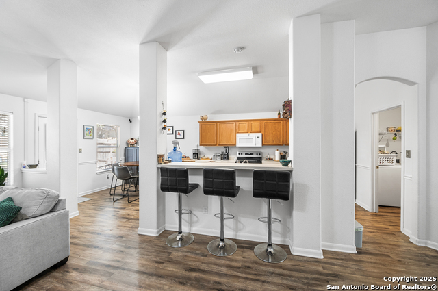 Image 11 of 38 For 13839 Bent Ridge