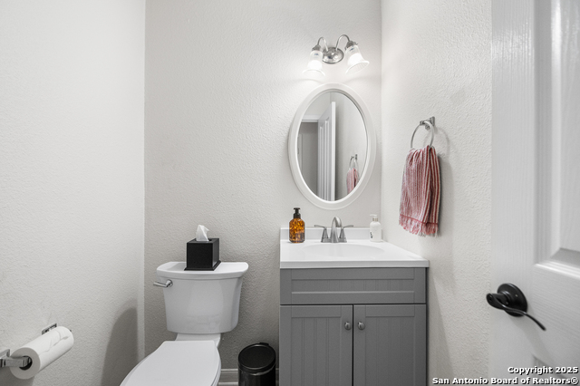 Image 20 of 38 For 13839 Bent Ridge